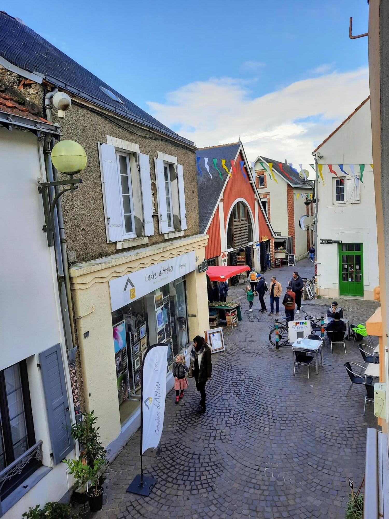 Le Createur - Au Coeur De La Ville Haute Pornic Bagian luar foto