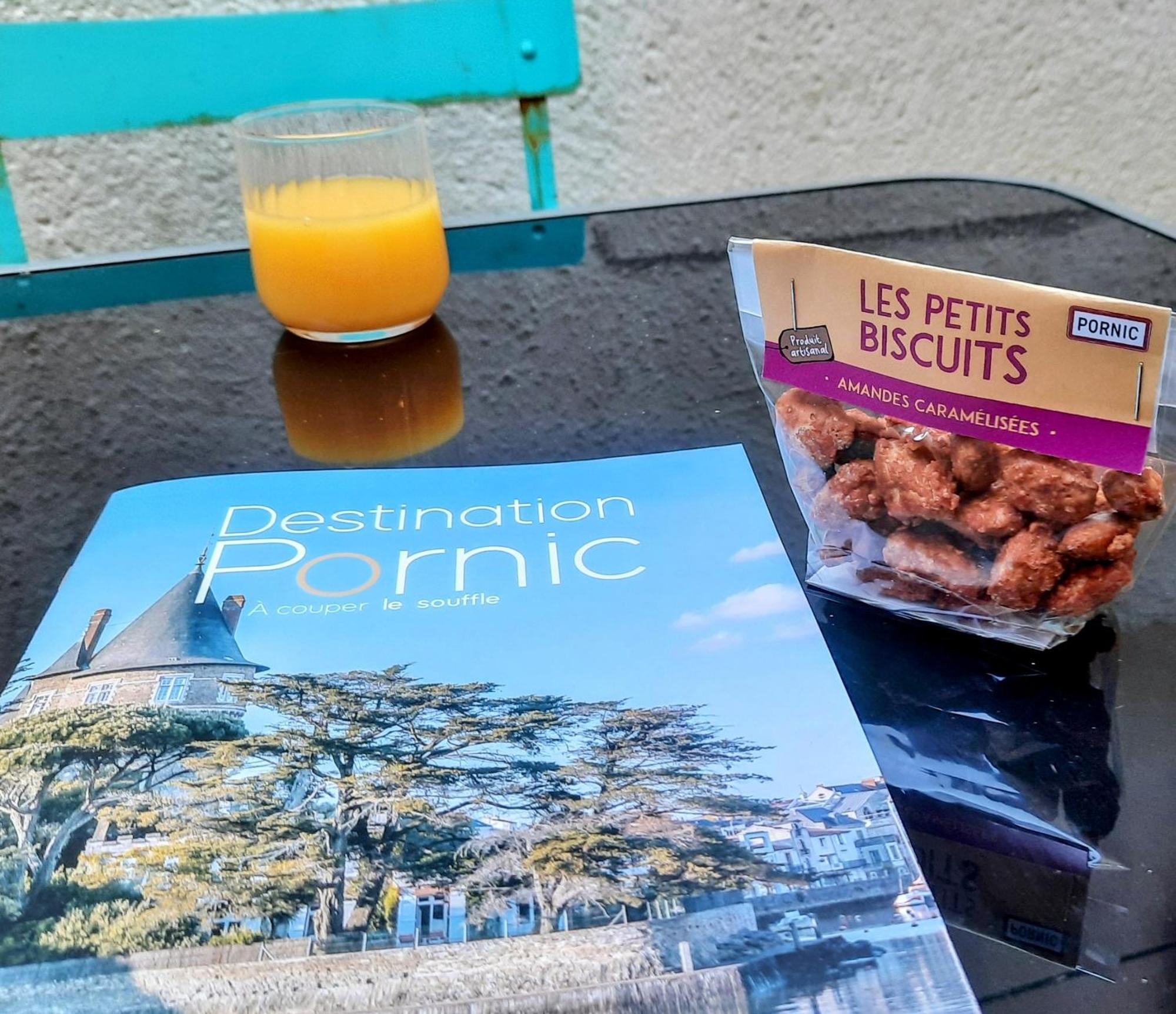 Le Createur - Au Coeur De La Ville Haute Pornic Bagian luar foto